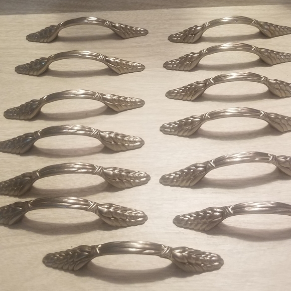set of 10 satin nickel drawer cabinet pulls new silver - Picture 2 of 7
